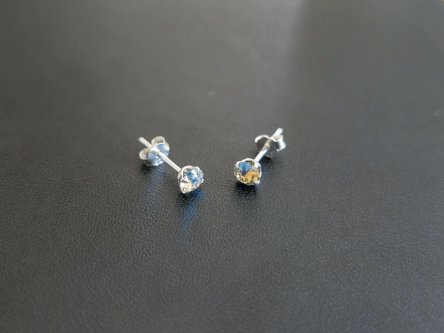 Boucles d'oreilles, cristal 4mm Sparkle.