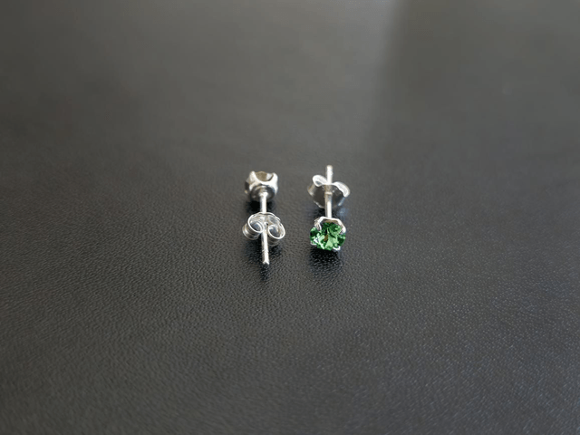Boucles d'oreilles, cristal 4mm Peridot