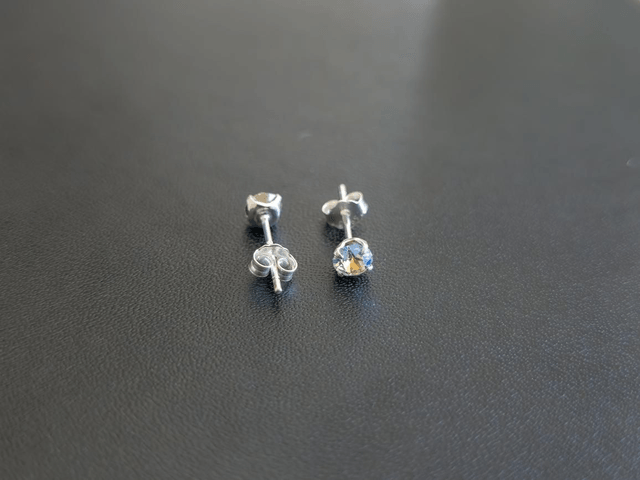 Boucles d'oreilles, cristal 4mm Sparkle.