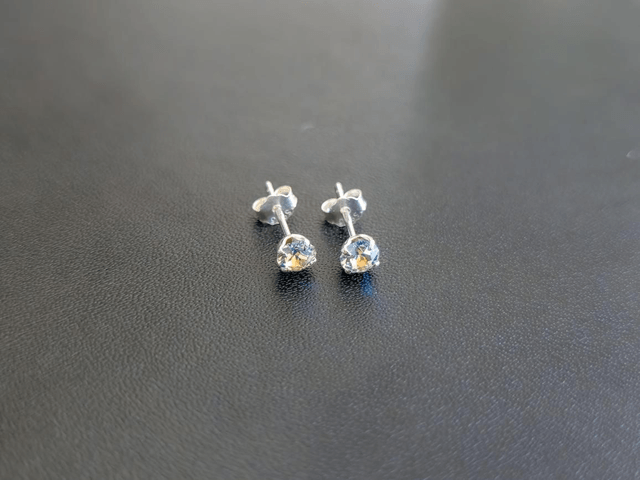 Boucles d'oreilles, cristal 4mm Sparkle.